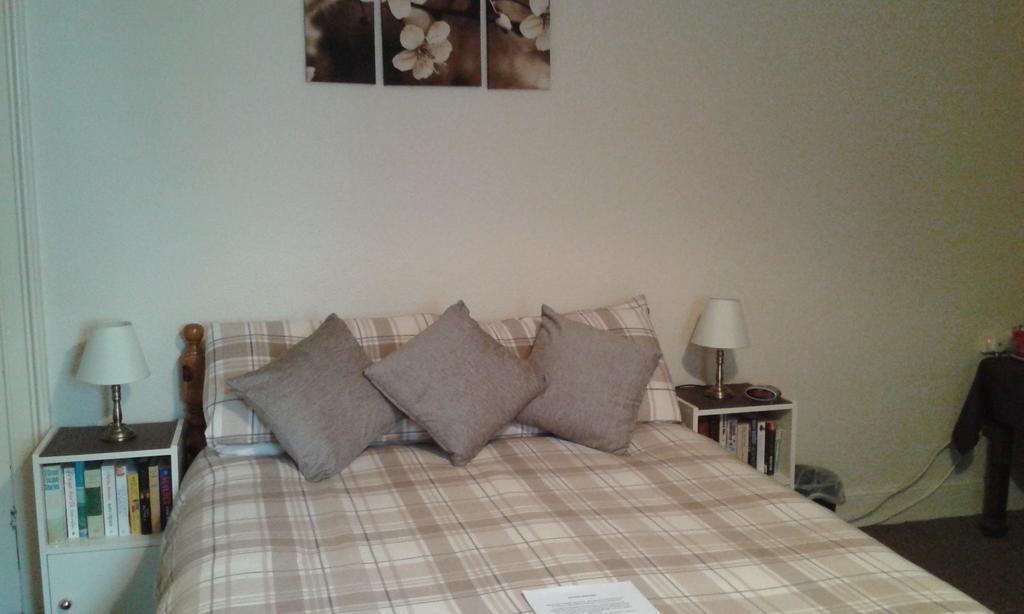Westleigh House Farm Bed & Breakfast Bideford Room photo